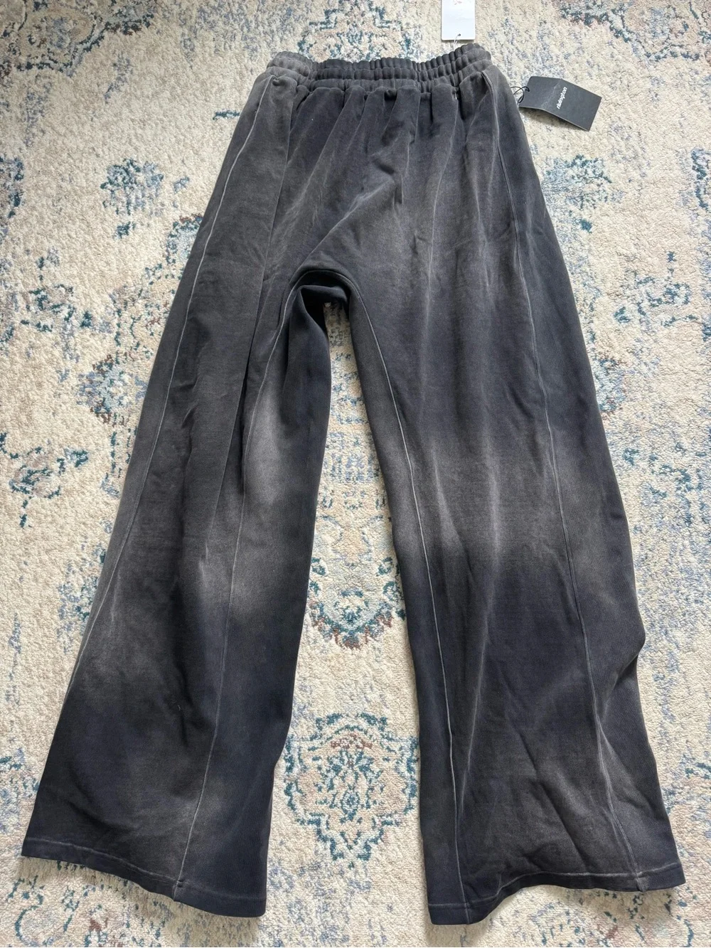 NWT Rivington Roi Rebis Fade Faster Flight Washed Black Sweatpants, Sz Large